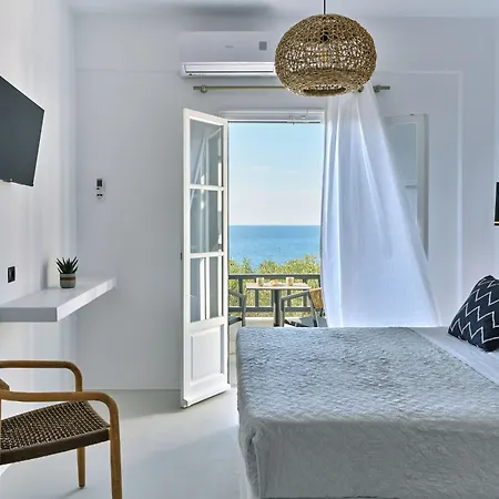 Aparthotel Five Senses 4*