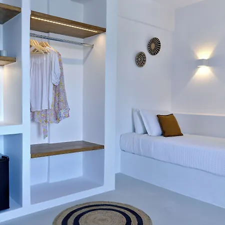 Aparthotel Five Senses 4*