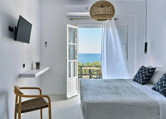 Apartahotel Five Senses 4*